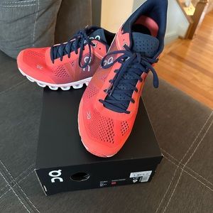 On Running Cloudflow sneakers